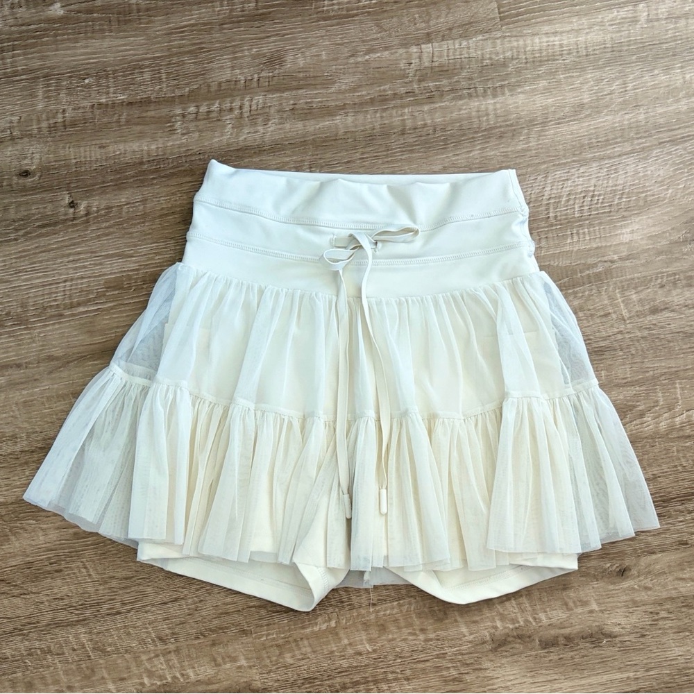 Popflex pirouette skort in Ivory